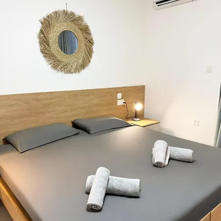 Paceville Glow Seven Apartment