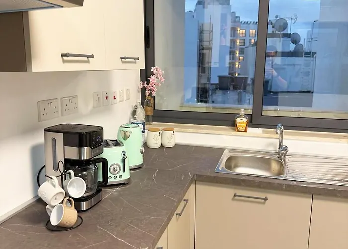 Apartament Paceville Glow Seven