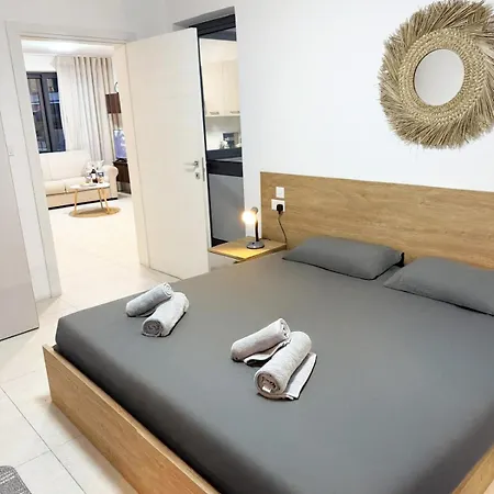 Paceville Glow Seven * Сент Джулианс