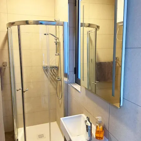 Апартаменты Paceville Glow Seven Сент Джулианс