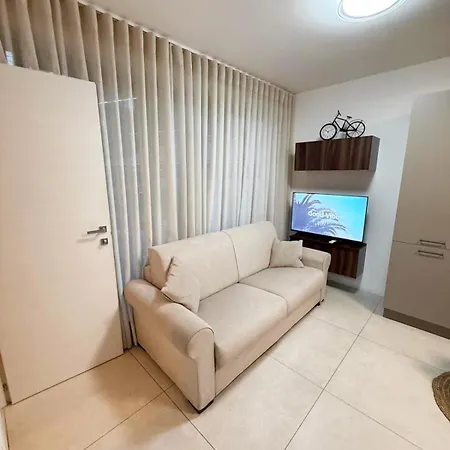 Paceville Glow Seven