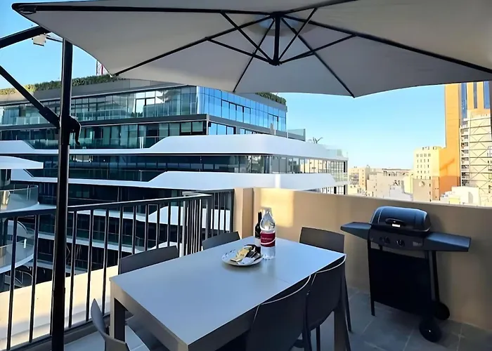 Paceville Glow Seven *